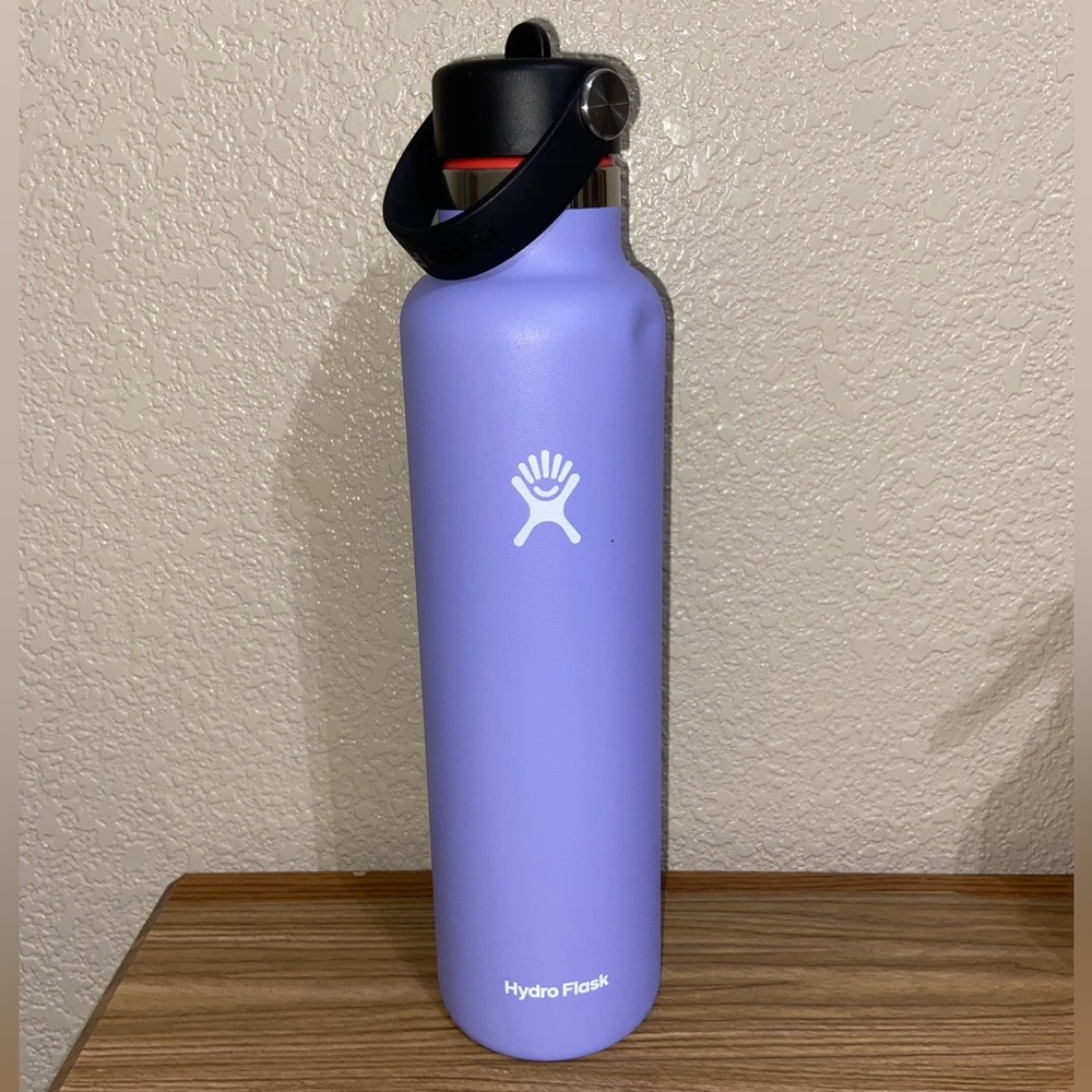 Hydro Flask Purple Lilac Water Bottle